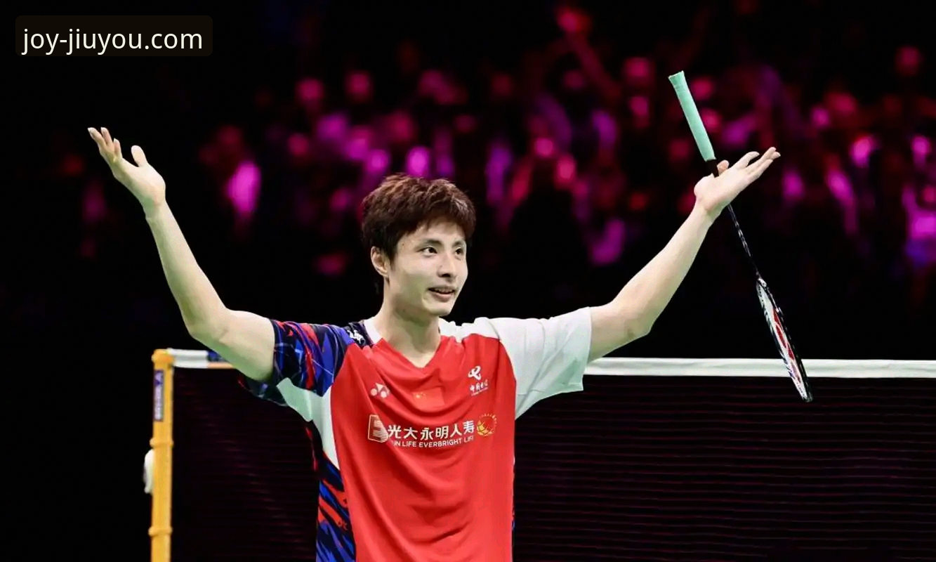石宇奇vs阿尤什：一场冠军与黑马的终极对决，在九游娱乐官方平台见证突破